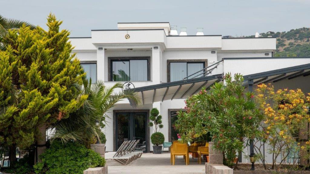 Club Kavala Beach Hotel Assos Exterior photo